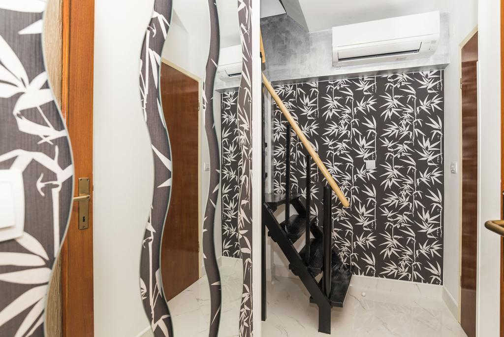 Apartments Paris Umag Pokoj fotografie